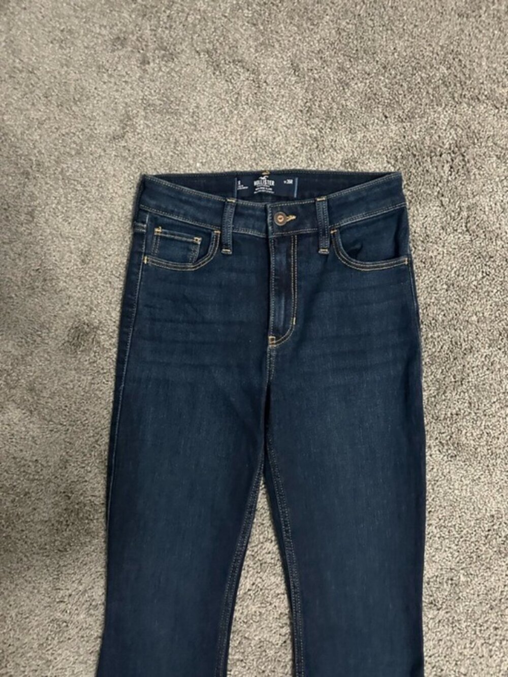Hollister High Rise Flare Jeans Dark Wash Y2K Retro Size 26R Boho Chic - Picture 4 of 10